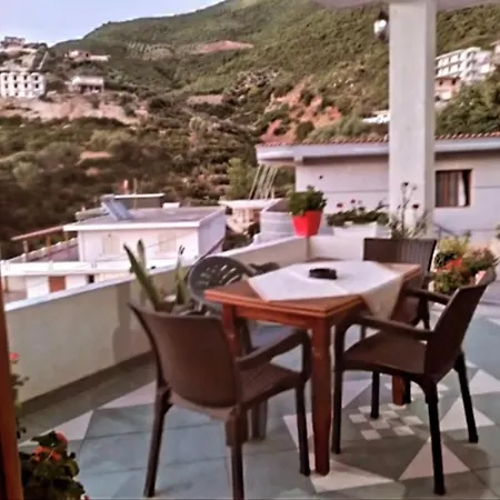 Lägenhet Valona Apartament